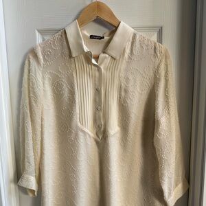 J. McLaughlin Silk 3/4 Sleeve Tunic Top M Off White Embroidery V-Neck Feminine
